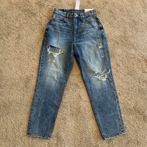 Curvy high rise AEO mom jeans